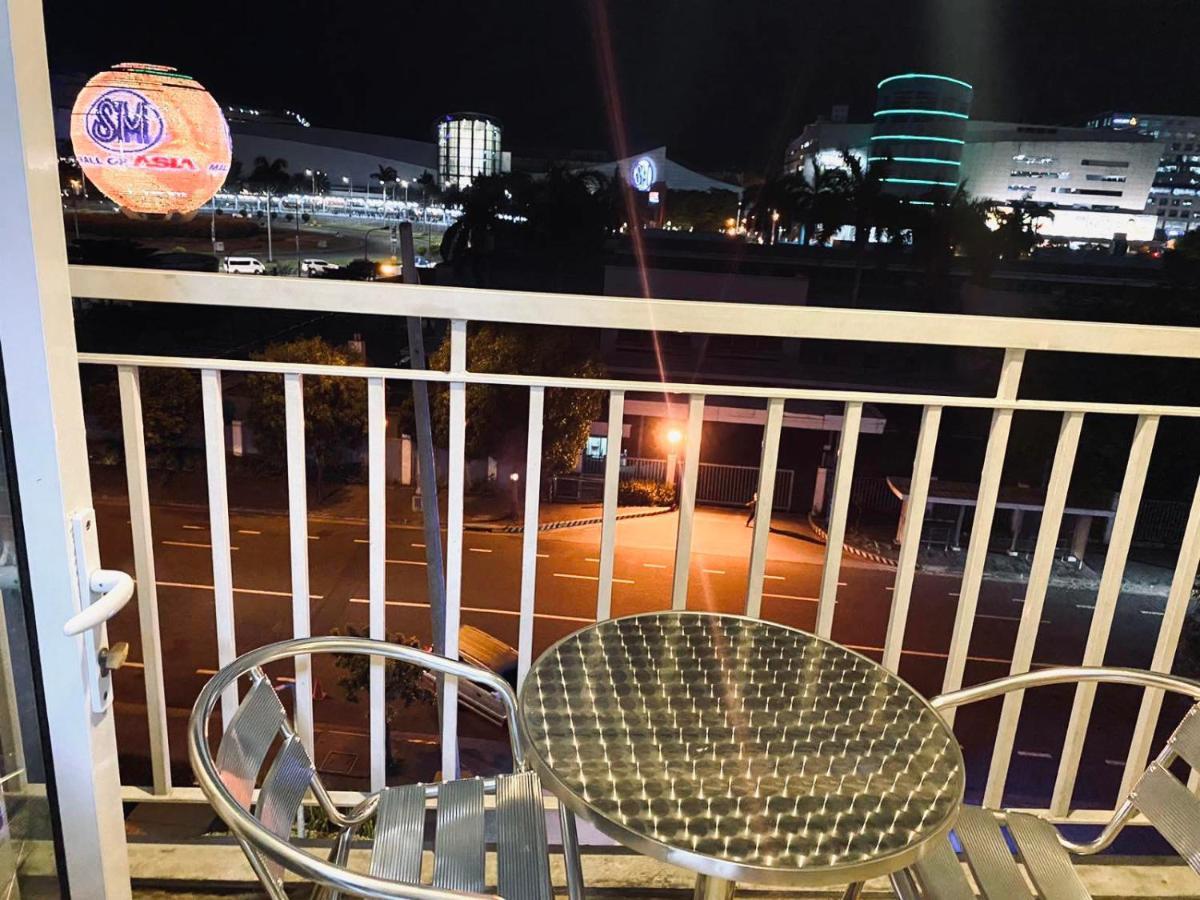 Sea 2-Br Unit With Free Parking Near Mall Of Asia Pasay Extérieur photo